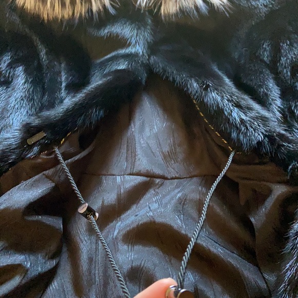 Gorgeous mink jacket - Picture 7 of 13